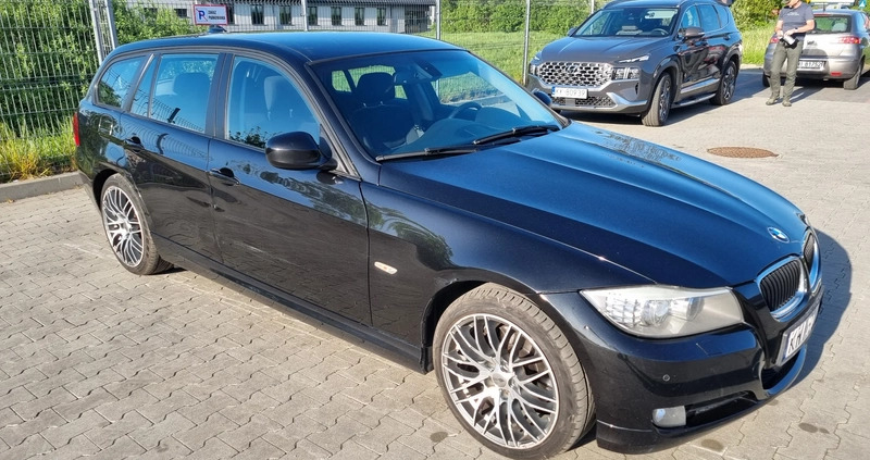 BMW Seria 3 cena 26000 przebieg: 224450, rok produkcji 2012 z Wieliczka małe 254